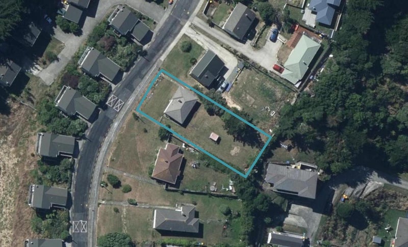 29 Morere Street, Titahi Bay, Porirua - Carousel 1
