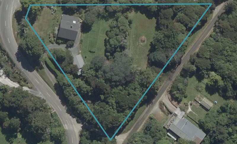 212 Doctors Point Road, Waitati, Waitati - Carousel 1