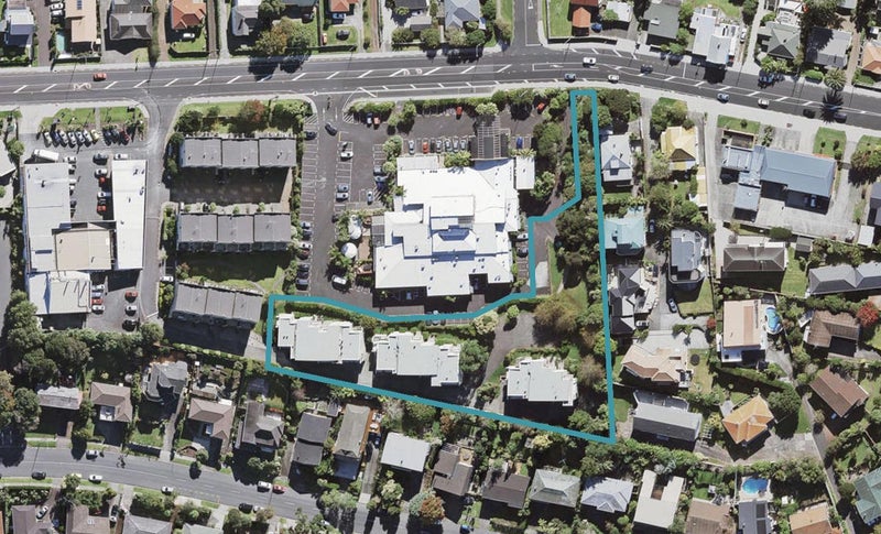 3/166 Mokoia Road, Chatswood, Auckland - Carousel 1