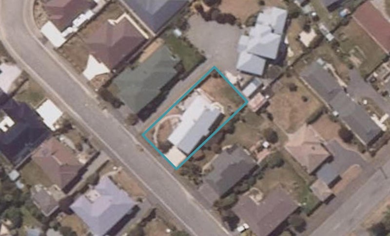6 Dove Place, Holmes Hill, Oamaru - Carousel 1