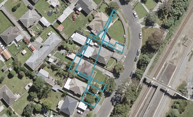 1/14 Rainey Grove, Taita, Lower Hutt - Carousel 1