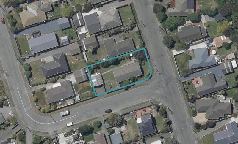 27 Malta Crescent, South New Brighton, Christchurch - Carousel 1