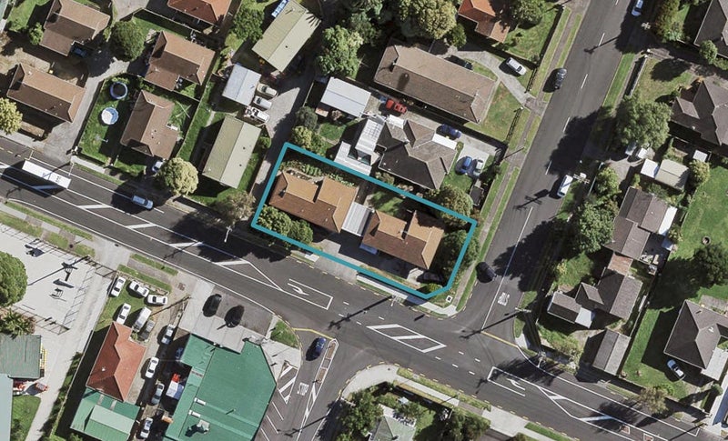 2/2 Jutland Road, Manurewa, Auckland - Carousel 1