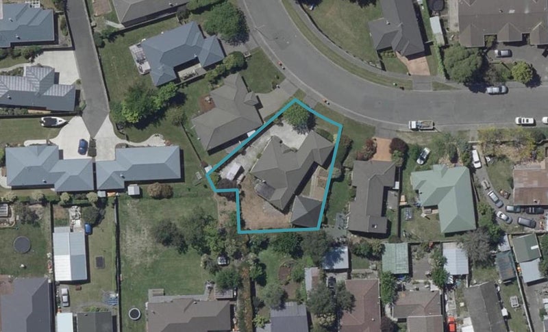 37 Mauger Drive, Heathcote Valley, Christchurch - Carousel 1