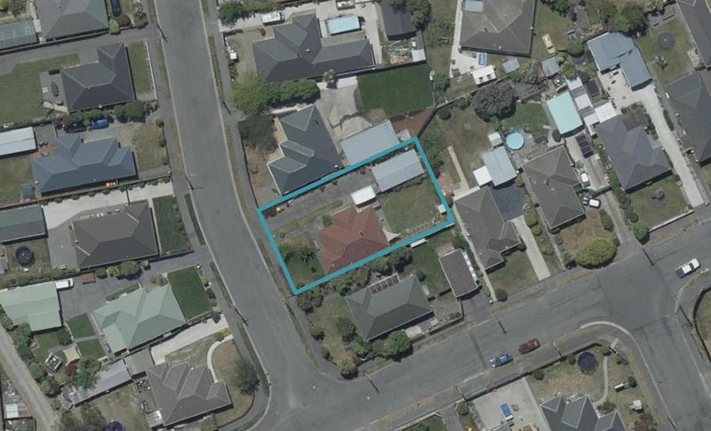 4 Niagara Street, Wainoni, Christchurch - Carousel 1