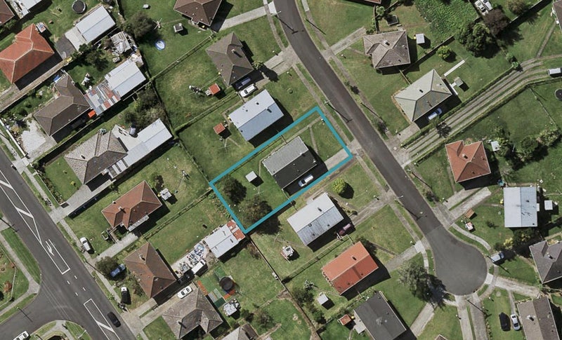 13 Wynton Place, Otara, Auckland - Carousel 1