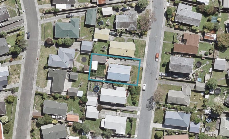 19 Shanly Street, Brown Owl, Upper Hutt - Carousel 1