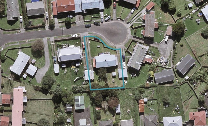 10 Resolution Place, Marfell, New Plymouth - Carousel 1