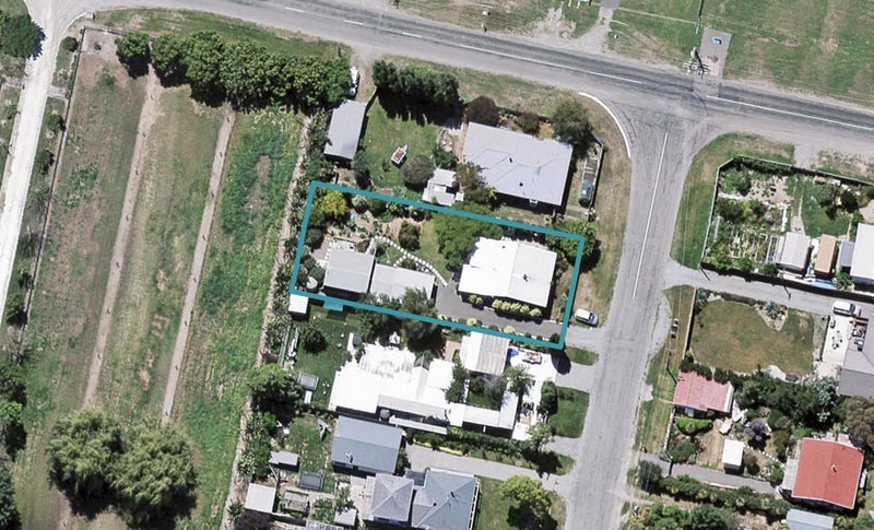 4 Stalkers Road, Woodend Beach, Kaiapoi - Carousel 1
