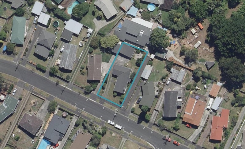 13 Te Anau Place, Glenview, Hamilton - Carousel 1