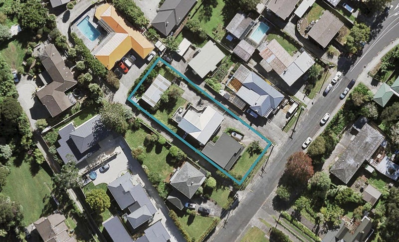 2/9 Glendhu Road, Bayview, Auckland - Carousel 1