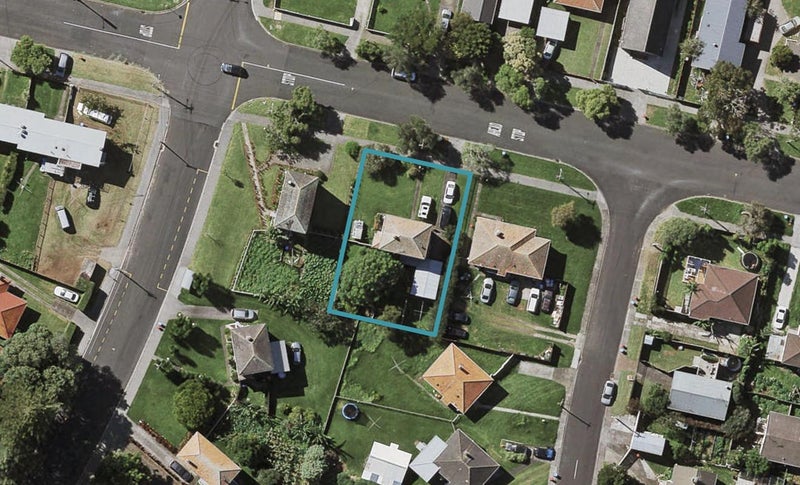 13 Hobson Drive, Panmure, Auckland - Carousel 1