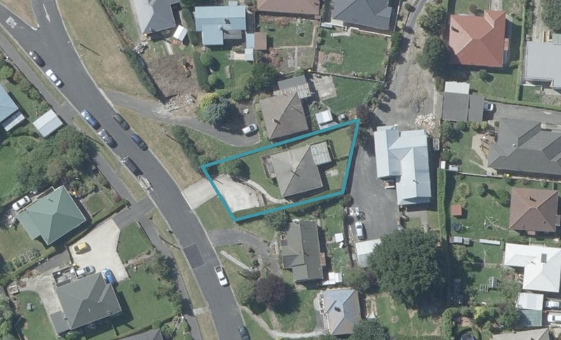 4 Quarry Road, Green Island, Dunedin - Carousel 1
