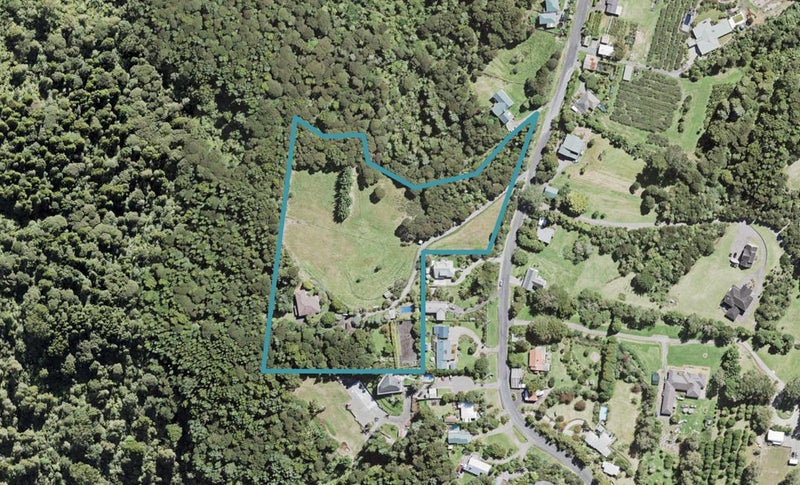 151 Parker Road, Oratia, Auckland - Carousel 1