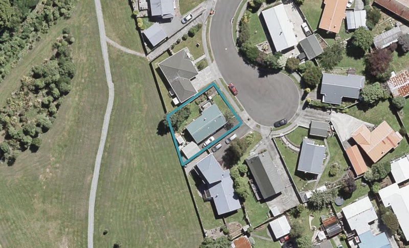 18 Tulsa Grove, Totara Park, Upper Hutt - Carousel 1