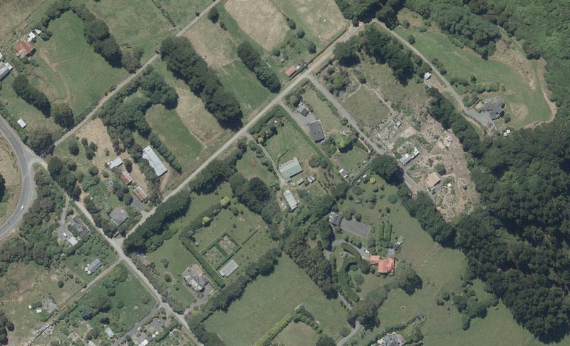 10 Corsall Street, Upper Junction, Waitati - Carousel 1