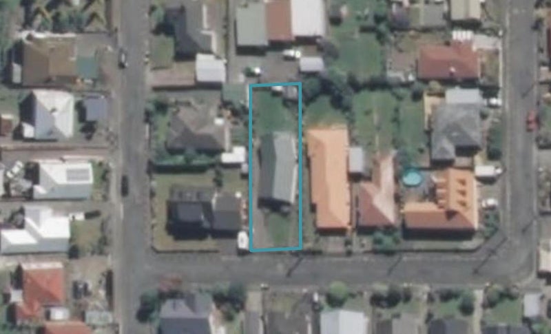 11 Deal Street, Seaview, Timaru - Carousel 1