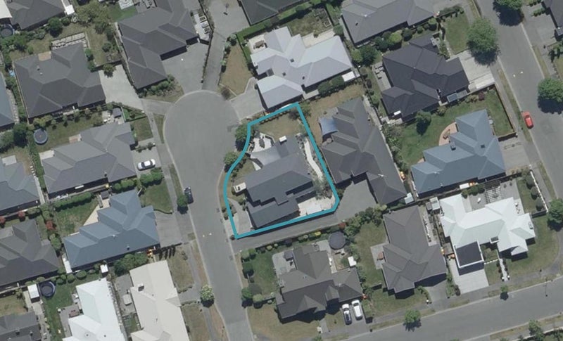 6 Iti Place, Parklands, Christchurch - Carousel 1