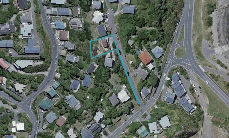 3 Waitaha Way, Houghton Bay, Wellington - Carousel 1