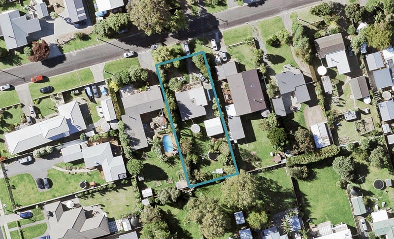 5 First View Avenue, Beachlands, Auckland - Carousel 1