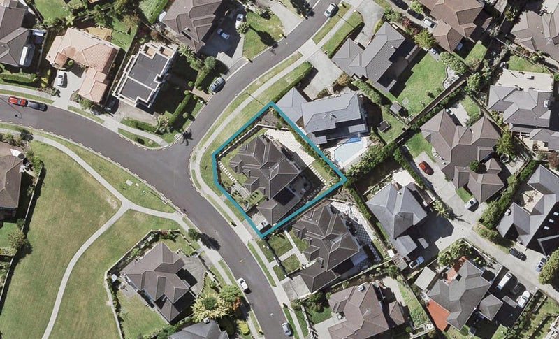 1 Andara Close, Pinehill, Auckland - Carousel 1