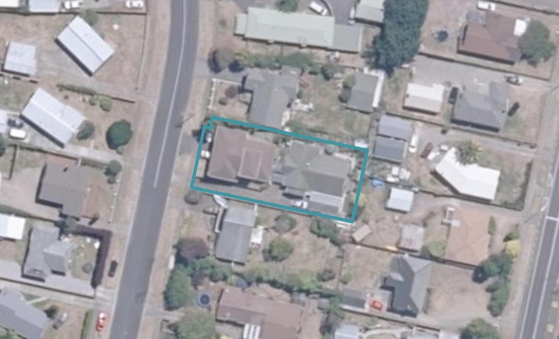 1/80 Hinemoa Avenue, Taupo, Taupō - Carousel 1