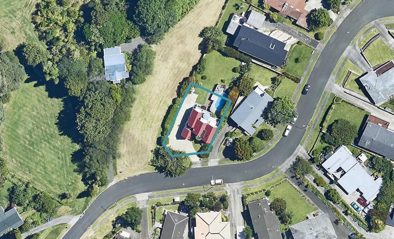 41 Maungawhare Place, Otumoetai, Tauranga - Carousel 1