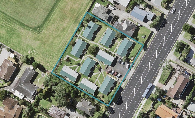 480A East Coast Road, Windsor Park, Auckland - Carousel 1