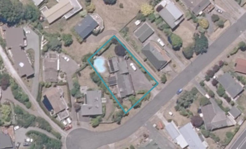 22 Shera Street, Acacia Bay, Taupo - Carousel 1