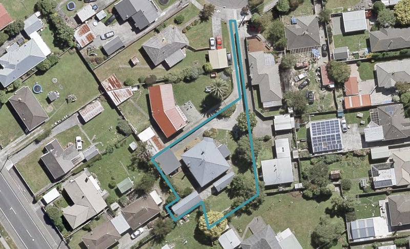 9B Davis Crescent, Elderslea, Upper Hutt - Carousel 1