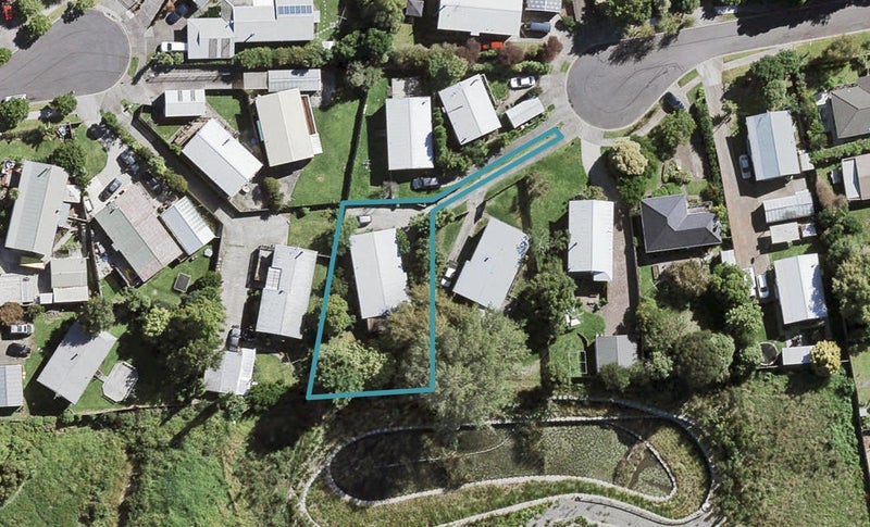12 Kahikatea Place, Ranui, Auckland - Carousel 1