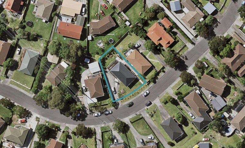 14 Santiago Crescent, Unsworth Heights, Auckland - Carousel 1