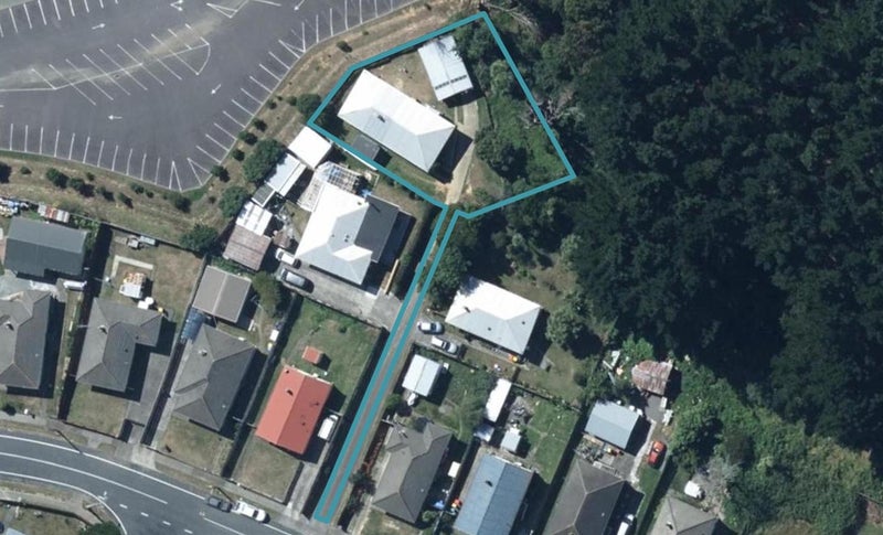 123B Castor Crescent, Cannons Creek, Porirua - Carousel 1