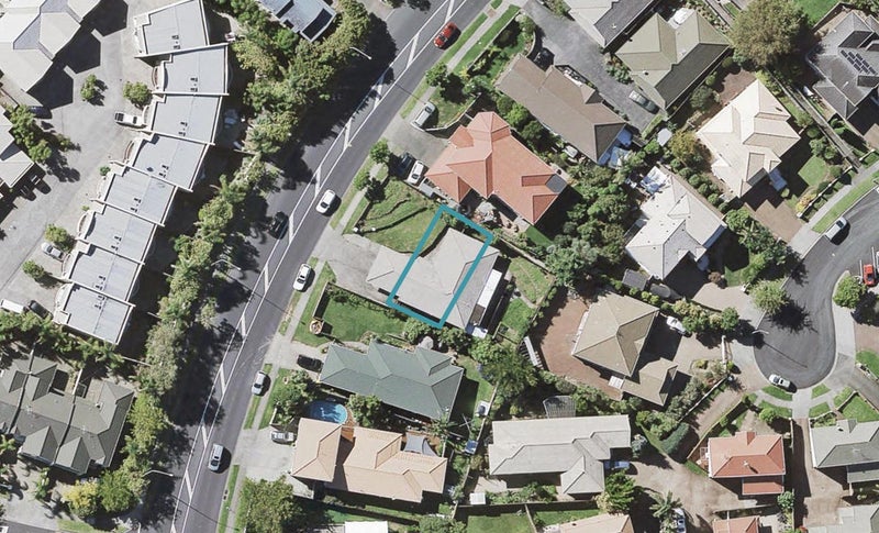 66B Whitford Road, Botany Downs, Auckland - Carousel 1