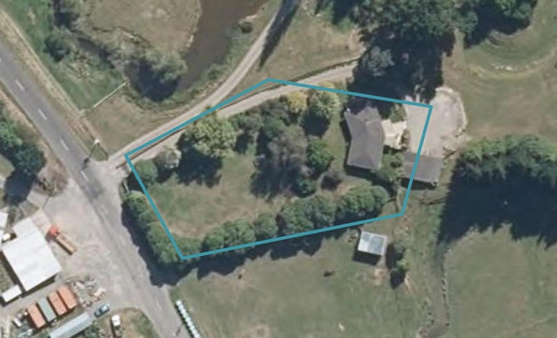 122 Ongo Road, Hunterville - Carousel 1