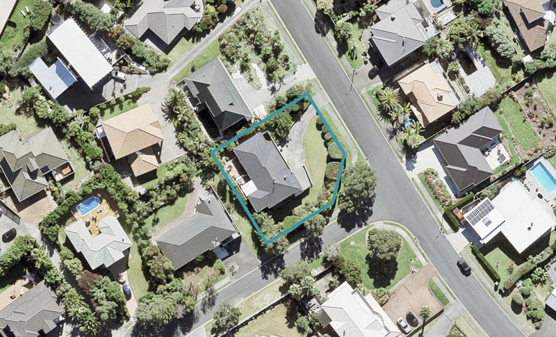 14 Clansman Terrace, Gulf Harbour, Whangaparaoa - Carousel 1