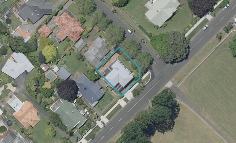44 Parsons Street, Saint Johns Hill, Whanganui - Carousel 1