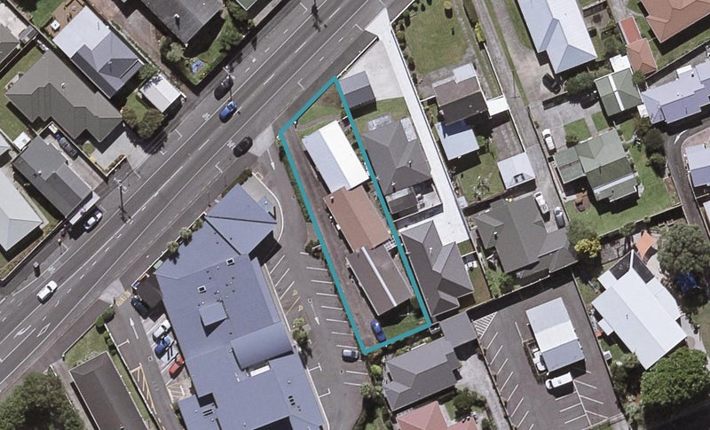 93C Tukapa Street, Westown, New Plymouth - Carousel 1