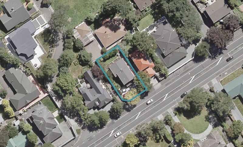 335 Fergusson Drive, Heretaunga, Upper Hutt - Carousel 1