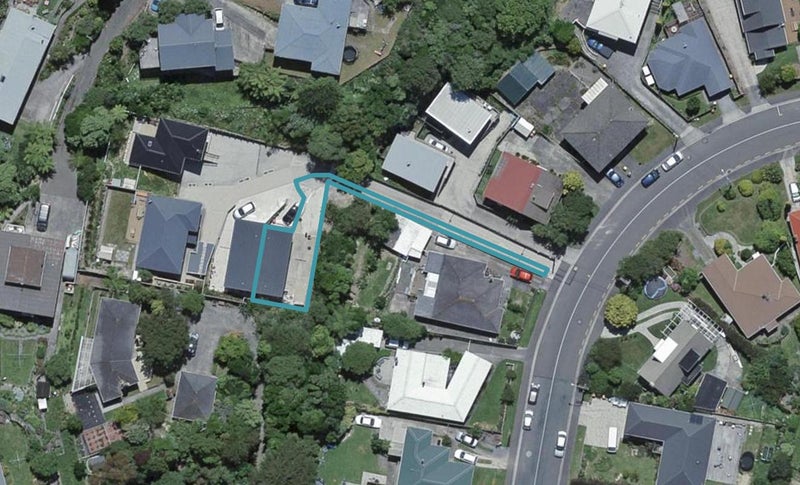 28C Redwood Ave, Tawa, Wellington - Carousel 1