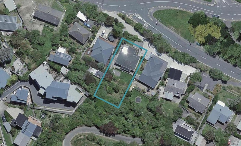 2 Punjab Street, Khandallah, Wellington - Carousel 1