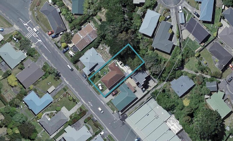 74 Kenmore Street, Newlands, Wellington - Carousel 1