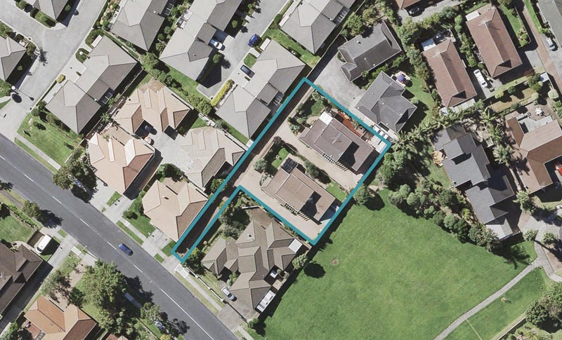 77A Mirrabooka Avenue, Botany Downs, Auckland - Carousel 1