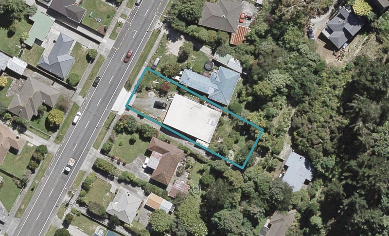 97 Stokes Valley Road, Stokes Valley, Lower Hutt - Carousel 1
