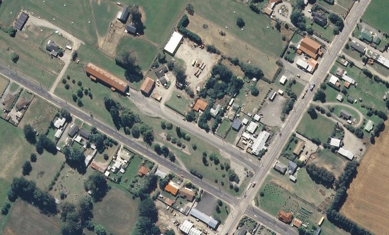10 Mary Street, Balfour, Balfour - Carousel 1