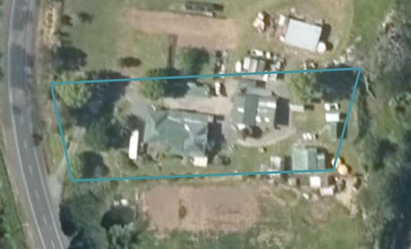 1506 State Highway 16, Helensville - Carousel 1
