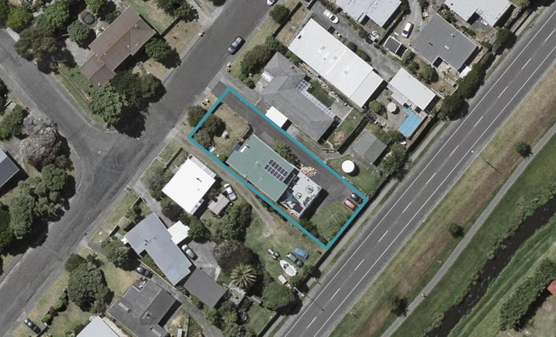 22 Hollis Road, Paraparaumu Beach, Paraparaumu - Carousel 1