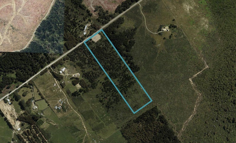 220 Cowan Road, Pine Hill, Dunedin - Carousel 1