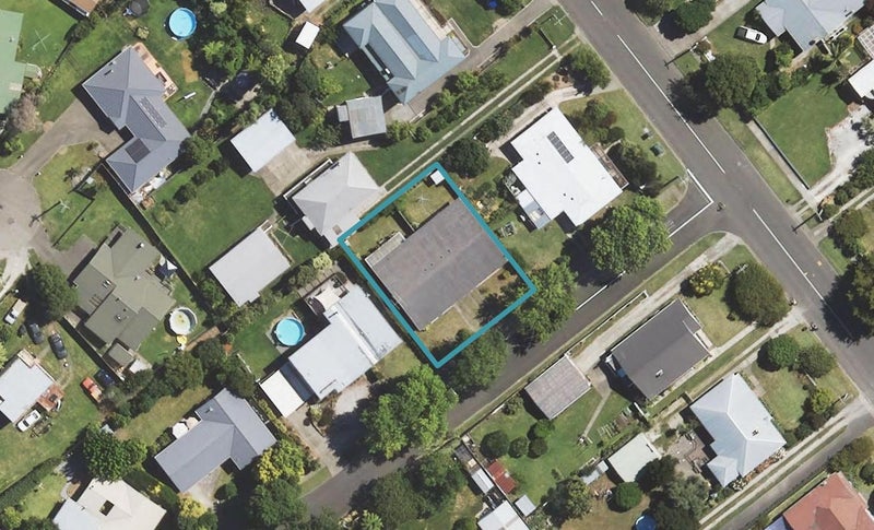2/6 Ash Street, Mangapapa, Gisborne - Carousel 1