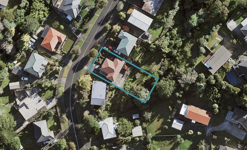 26 Laburnum Road, New Windsor, Auckland - Carousel 1